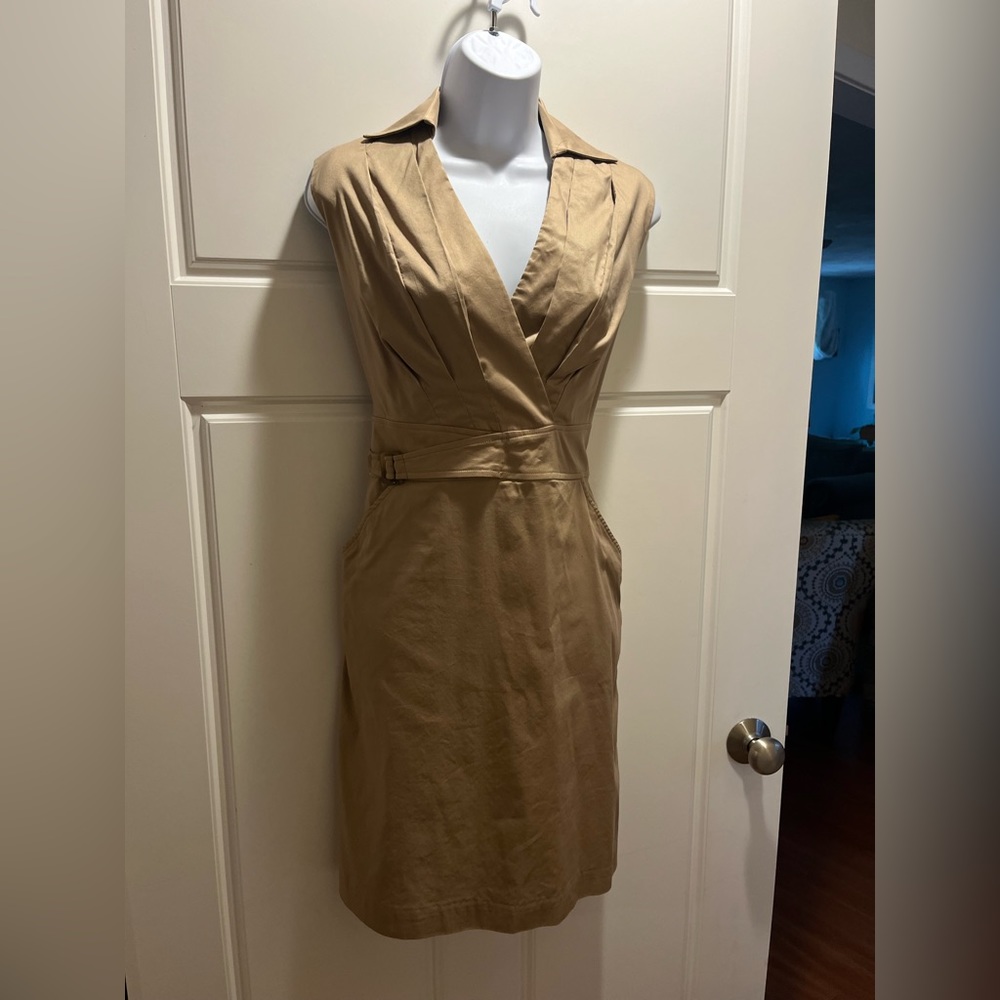 Ann Taylor lightweight, collared dress